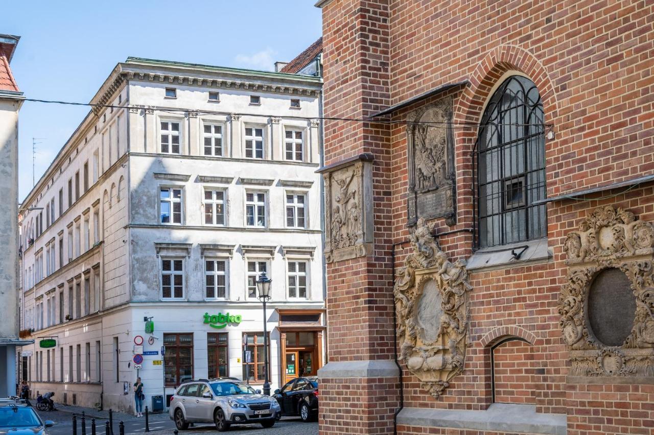 2/3 Old Town Apartment